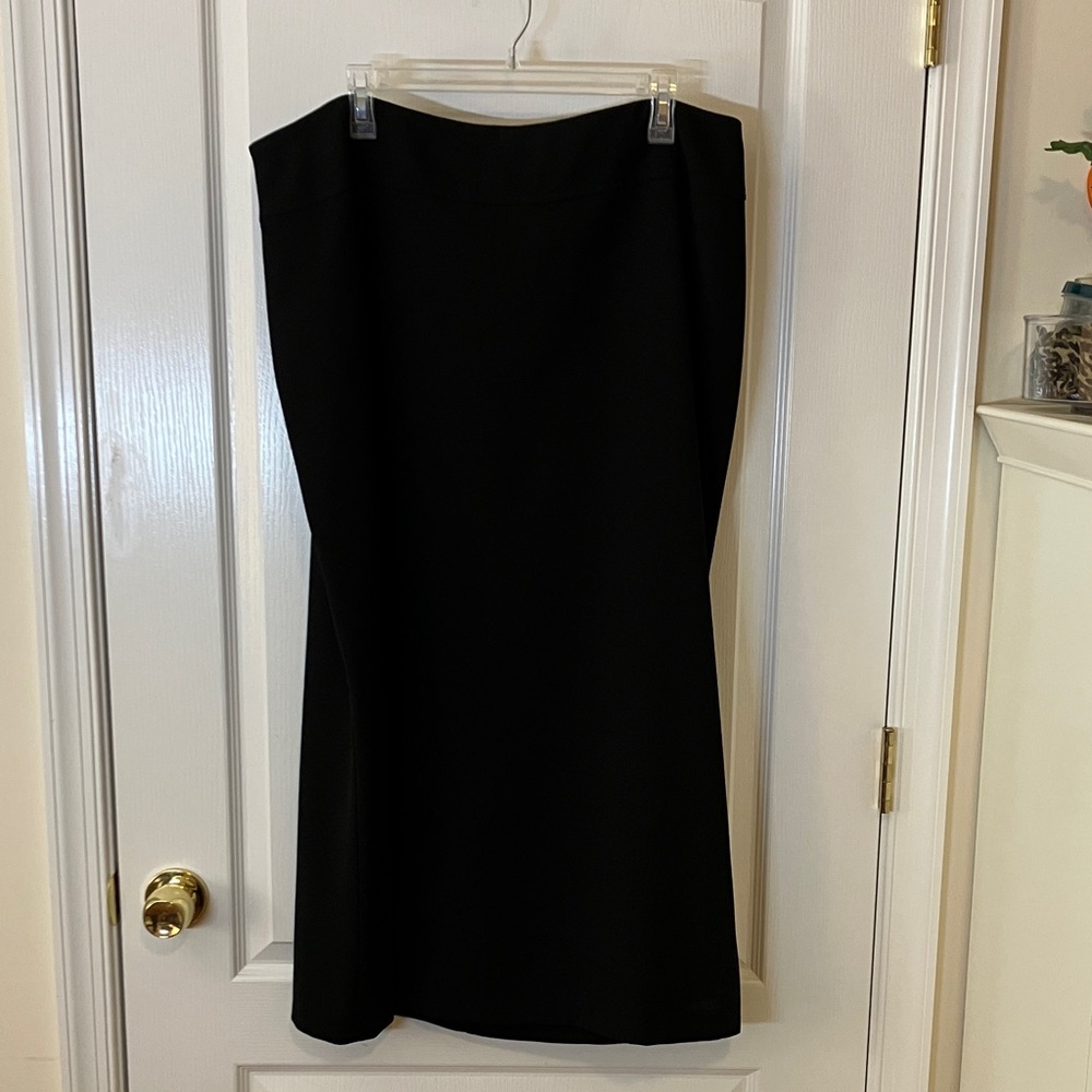 38 inch waist black poly crêpe lined maxi skirt